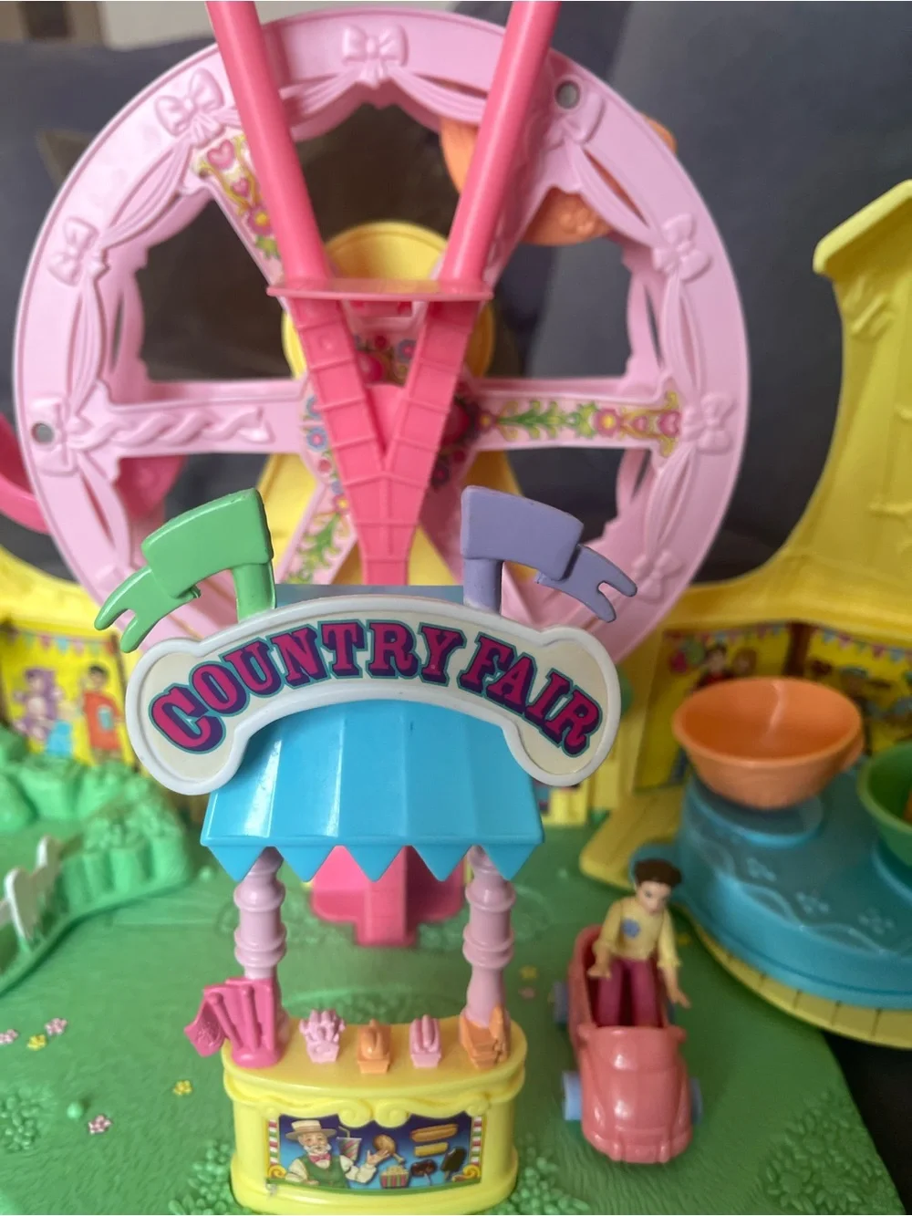 Fisher-Price Country Fair Playset - Pink, Yellow & Green Interactive Toy